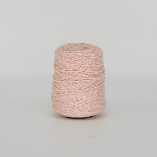 Pale ivory100% Wool Rug Yarn On Cones (499) - Tuftingshop