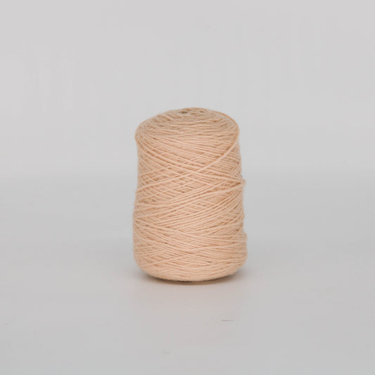 Warm ivory 100% Wool Rug Yarn On Cones (368) - Tuftingshop