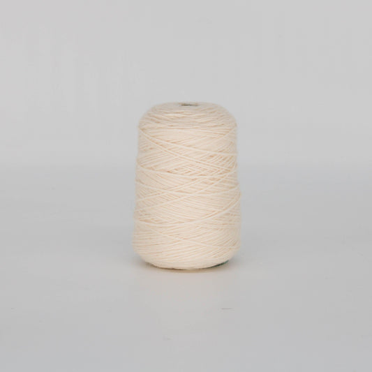 White 100% Wool Rug Yarn On Cones (super white) - Tuftingshop